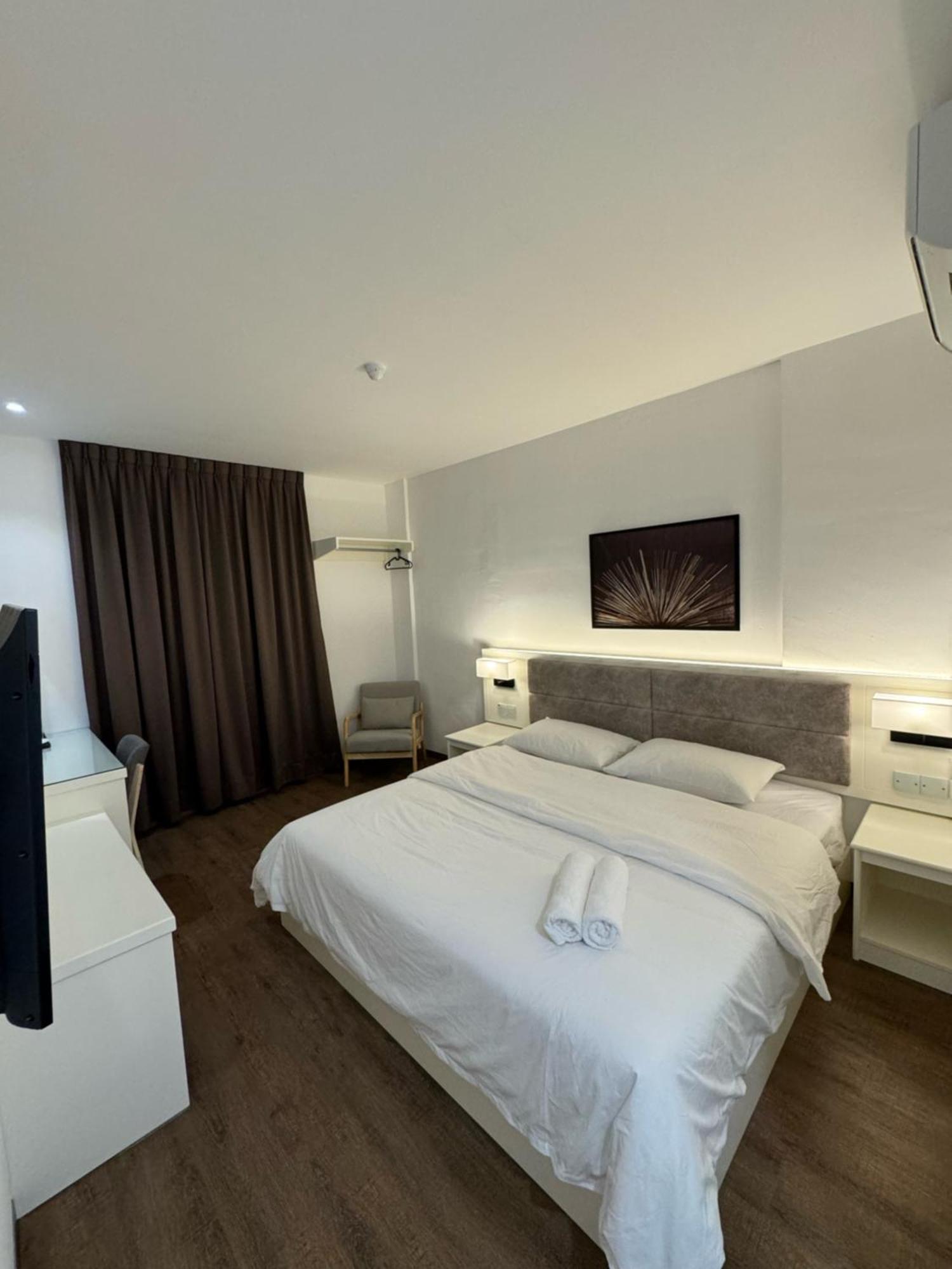 52 The Grace Hotel Muar Buitenkant foto