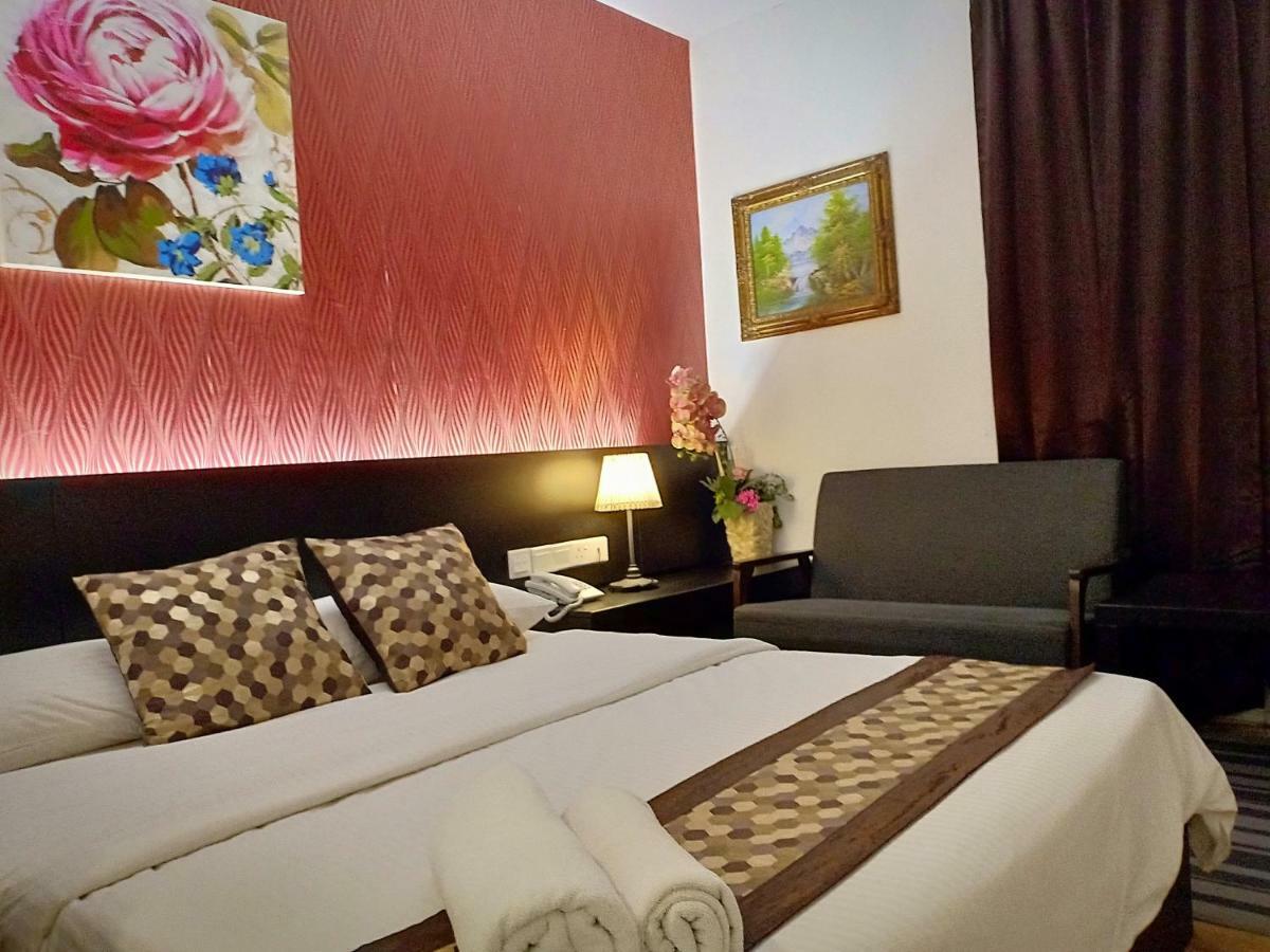 52 The Grace Hotel Muar Buitenkant foto